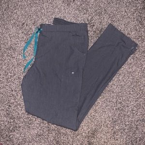 Graphite Medium Yola Skinny scrub pants